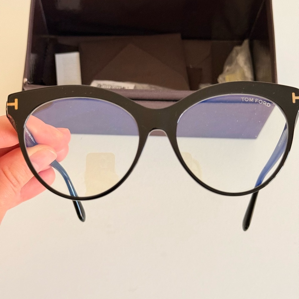 Tom Ford Black Cat-Eye Glasses